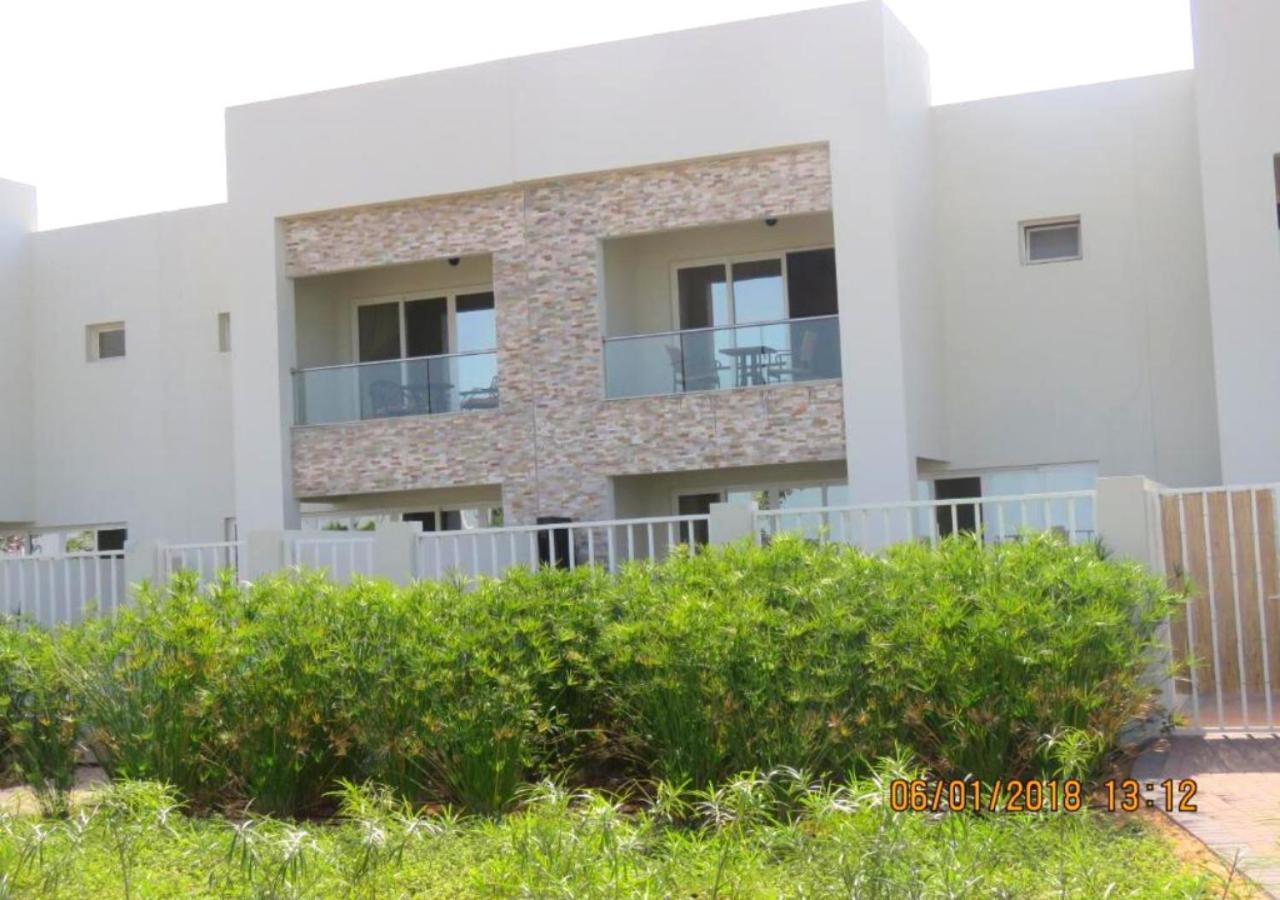 Holiday Home 3 Bedroom Seaview Рас-эль-Хайма Экстерьер фото