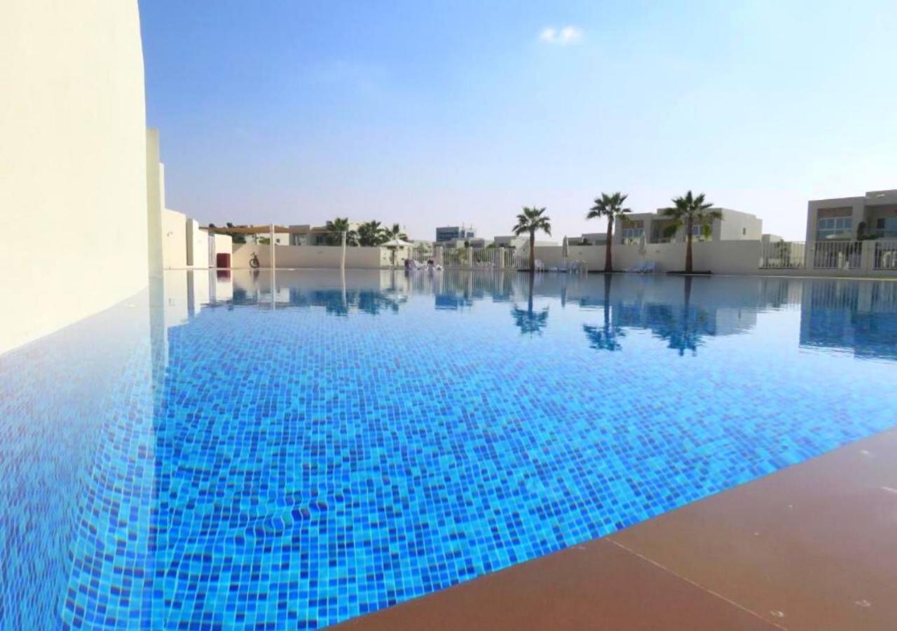 Holiday Home 3 Bedroom Seaview Рас-эль-Хайма Экстерьер фото
